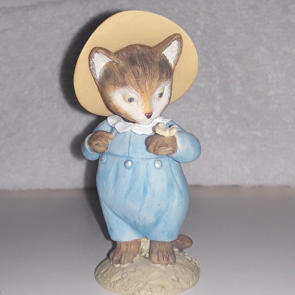 1999 Hallmark Beatrix Potter "Tom Kitten